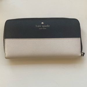 Kate Spade two toned wallet